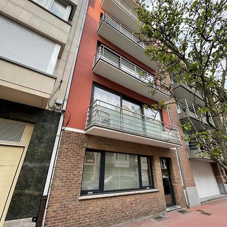 Lovely 2 Bedroom Appartment Near Knokke-Strand Beach Bar Zewnętrze zdjęcie